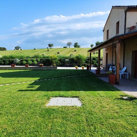 Casa Montefiore 13 Girasoli Lt Nella Tranquilla Campagna Marchigiana Ancona Ngoại thất bức ảnh