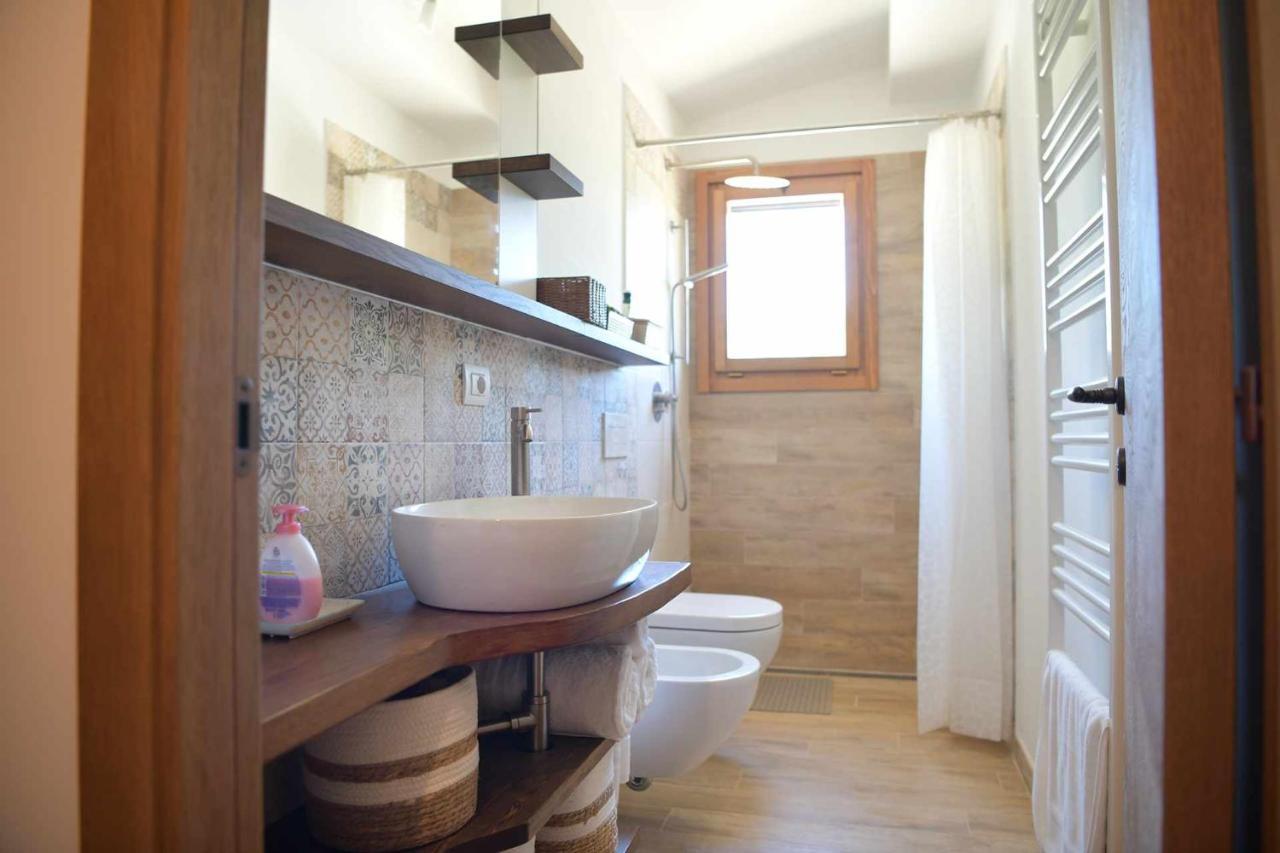 Casa Montefiore 13 Girasoli Lt Nella Tranquilla Campagna Marchigiana Ancona Ngoại thất bức ảnh