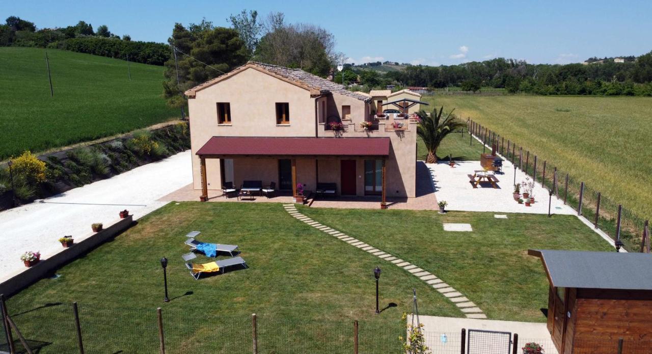 Casa Montefiore 13 Girasoli Lt Nella Tranquilla Campagna Marchigiana Ancona Ngoại thất bức ảnh